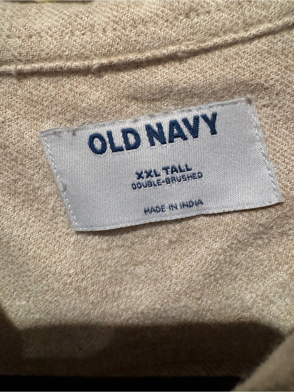 Old Navy Men's Beige Button-Front Shirt - Picture 3 of 3